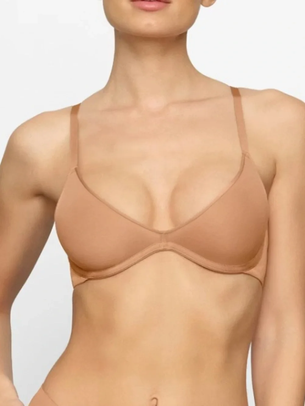 SKIMS WEIGHTLESS SCOOP BRA - Picture 2 of 5